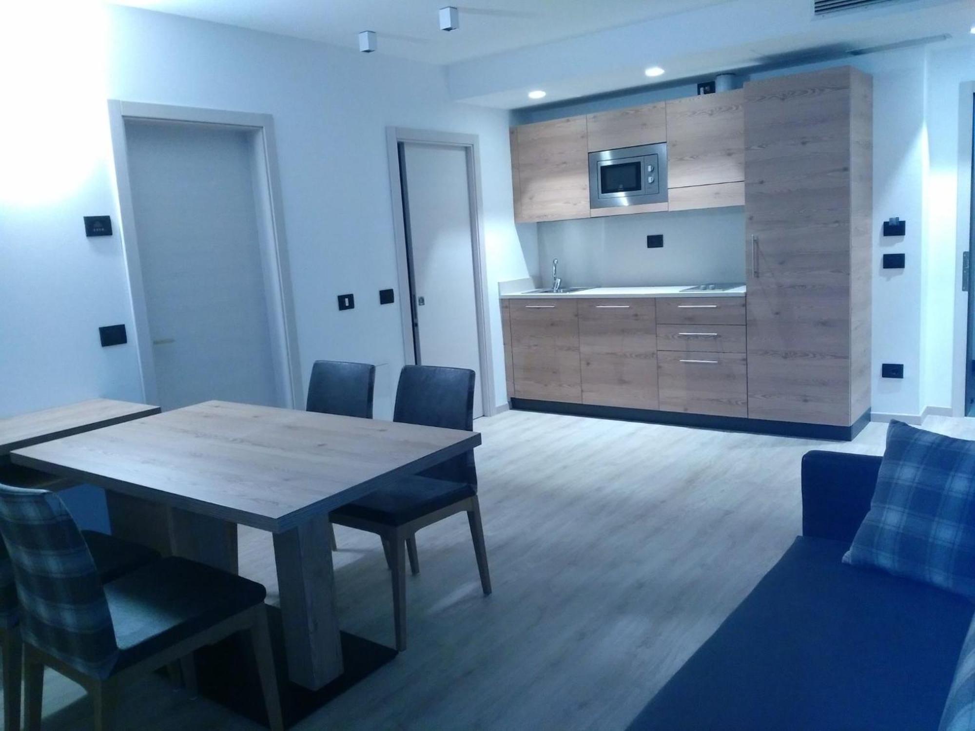 Hotel Canada Pinzolo Dış mekan fotoğraf